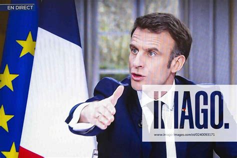 Le President De La Republique Francaise Emmanuel Macron S Explique Sur