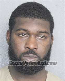 Recent Booking Mugshot For Reginald Lenard Spence In Broward County