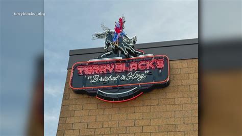 Terry Blacks Bbq Opening Waco Texas Location April 19
