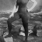 1907 Annette Kellerman Promotes Womens Right To Wear A Fitted One