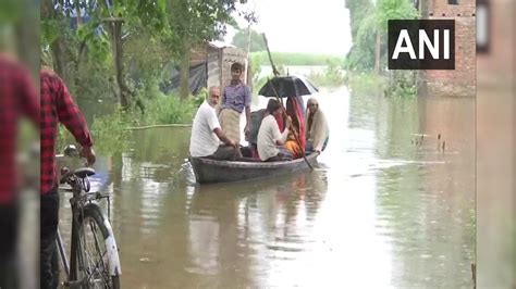 Bihar Floods Halt Samastipur Darbhanga Rail Operations As Rain Wreaks Havoc In 10 Districts News18