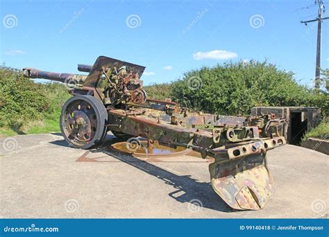 World War 2 field gun stock photo. Image of german, weapon - 99140418