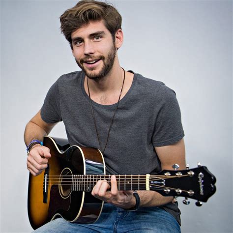 Alvaro Soler Bakuartist