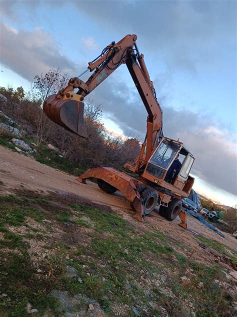 Bager Tockas Liebherr Bageri Olx Ba