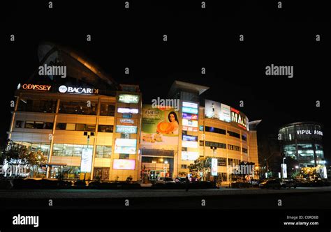 Sahara Mall Gurgaon Hi Res Stock Photography And Images Alamy