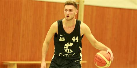 Lippebaskets Empfangen Starken Aufsteiger Aus Herford