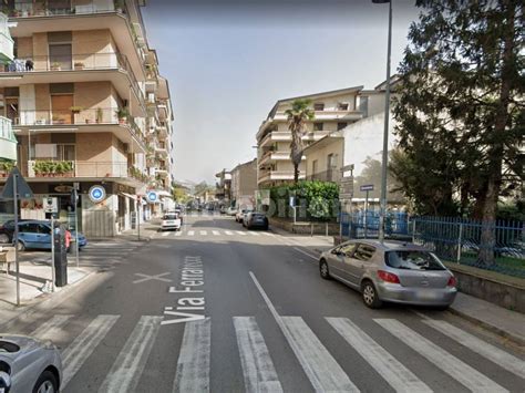 Vendita Appartamento Caserta Trilocale In Via Ferrarecce Buono Stato