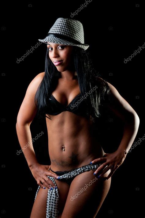 Mulher Negra Sexy Em Lingerie Stock Photo Nunomt
