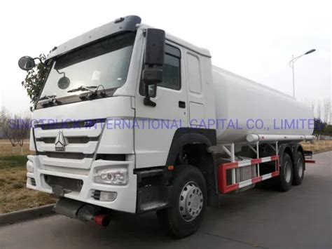 Sinotruck X Aluminum Alloy Fuel Tanker Oil Tank Truck For Hot Sale