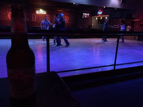 Mavericks Dance Hall 26 Photos And 83 Reviews Dance Clubs 1700