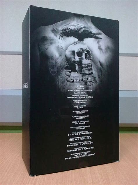 Desmond Collection Hot Toys Barney Ross In The Expendables Pt