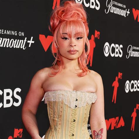 Chappell Roan Is A Naked Joan Of Arc On The 2024 VMAs Red Carpet Marie Claire