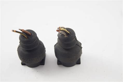 Wtyczka kostka lampy Audi A4 B5 przed liftingiem 5 pinów 8D0 Audi A4 B5