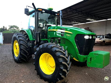 Trator John deere 7230 usado à venda