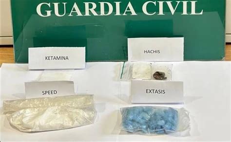 Sucesos En Asturias Dos Detenidos En Valdés Con 76 Pastillas De