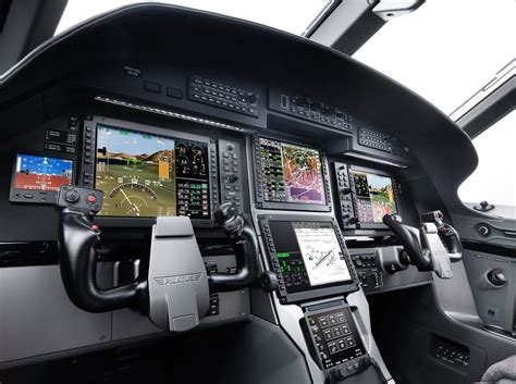 PC-12-NGX-ACE-Cockpit-4-from-tiff-resized - Skies Mag