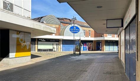 Yeovil Refresh Glover S Walk Shopping Centre To Be Demolished Bbc News