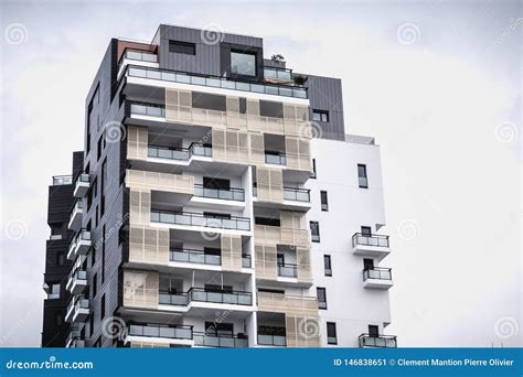 Detalle Arquitect Nico De Un Edificio Moderno Construido Recientemente