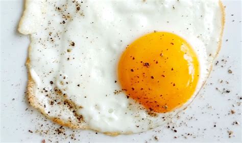 Fried Egg Hack How To Make The Perfect Eggs Every Time Tip You Didnt Know You Needed