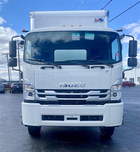 2024 Isuzu Ftr Handshakefleet