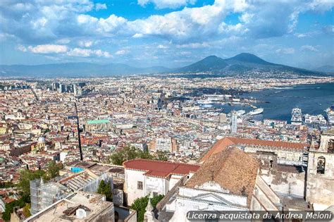 Meteo Napoli Oggi Pioggia E Vento Domani Schiarite Tempo Italia