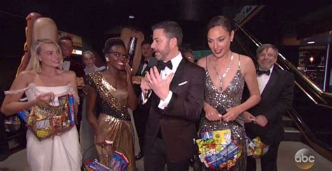 Oscars 2018: Jimmy Kimmel Surprises Movie Theater Audience with Snacks