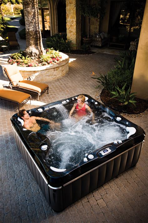 Niagara Hot Tub Caldera Utopia Series Boldt Pools And Spas