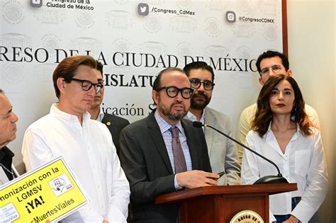 Presentan Víctimas Y Activistas Amparo Para Agilizar Armonización De La