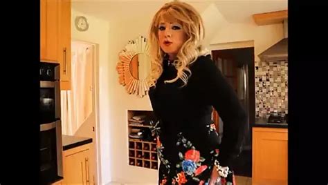 Sindy In Black Satin Blouse And Grey Mini Skirt Gay Man Porn Xhamster