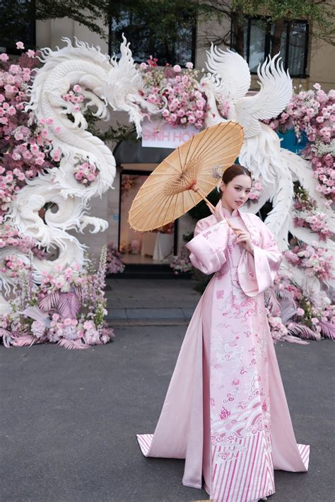 Hot H U Vbiz C Ng Khai Ch Ng Doanh Nh N Trong L N H I B M T V Ng S Nh L Tr U C G Y Cho Ng