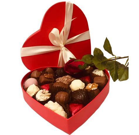 The Best Heart Shaped Chocolate Gift Boxes For Valentine's Day