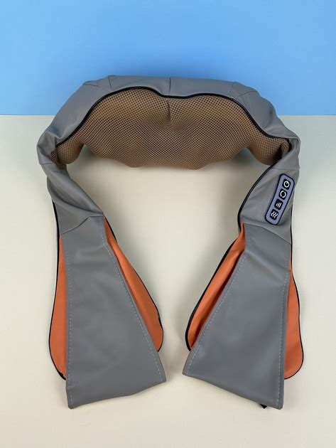 Массажер для шеи, плеч и спины с Massager of Neck Kneading – фото ...
