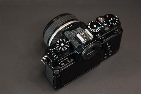 Premier Avis Sur Le Nikon Zf Le Sans Miroir Le Plus Classe De Tous