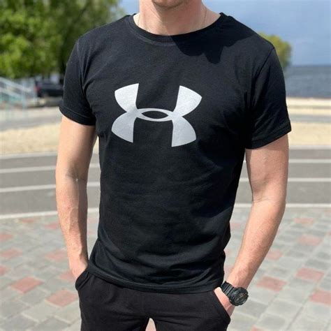 Купить Мужская футболка Under Armour черная спортивная хлопковая летняя ...