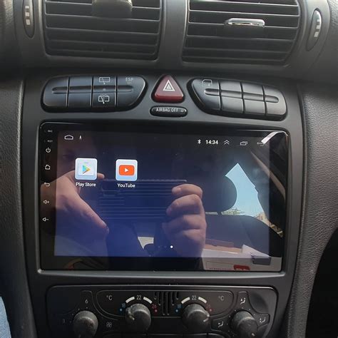 Autoradio Tactile Gps Android Et Carplay Mercedes Classe C Et Clk