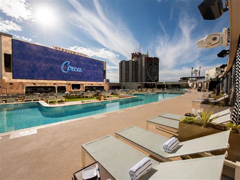 Circa Pool Images Las Vegas Getting Giant Pool At Downtown Circa