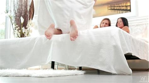 Nubile Lesbian Search XNXX