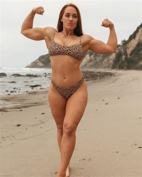 Hot Sexy Megan Gallagher Bikini Pics