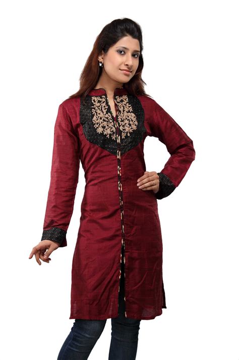 A Beautiful Black And Mehroon Combination Kurti From