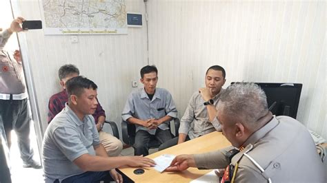 Ini Tampang Tiga Pengemudi Mobil Mewah Yang Lawan Arah Di Tol Depok