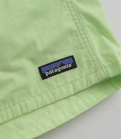 Patagonia Funhoggers Shorts Salamander Green Flatspot