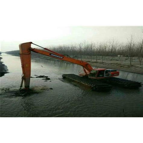 水路两栖挖掘机出租租赁厂家水路两栖挖掘机出租租洪湖市大沙五湖工程机械租赁服务中心