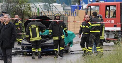 Trovati Morti In Casa A Firenze Uccide Moglie E Figlia Disabile Poi