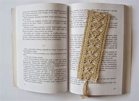 10 Free Crochet Bookmark Patterns