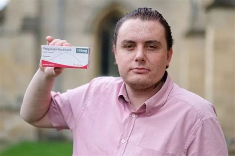 Painkiller Pills Turned Me Gay Claims Man Who Ditched His Girlfriend After Breaking His Foot