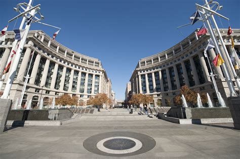 Navy Memorial and Heritage Center in Washington, DC