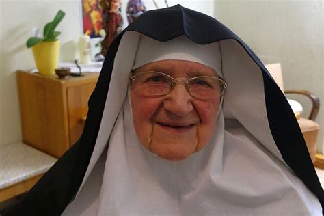 Marienthaler Nonne feiert 70 Jahre im Kloster Sächsische de