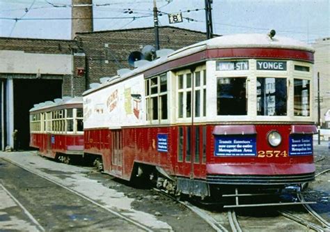 TTC Toronto Peter Witt Streetcar | Toronto images, Train pictures, Granville street