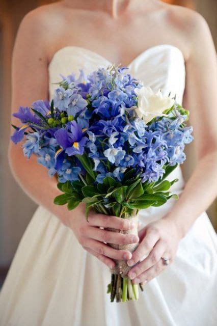 Amazing Ideas To Incorporate Irises Into Your Wedding Weddingomania