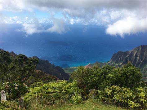 One Of The Many Reasons To Visit Kauai The Beautiful Kalalau Valley